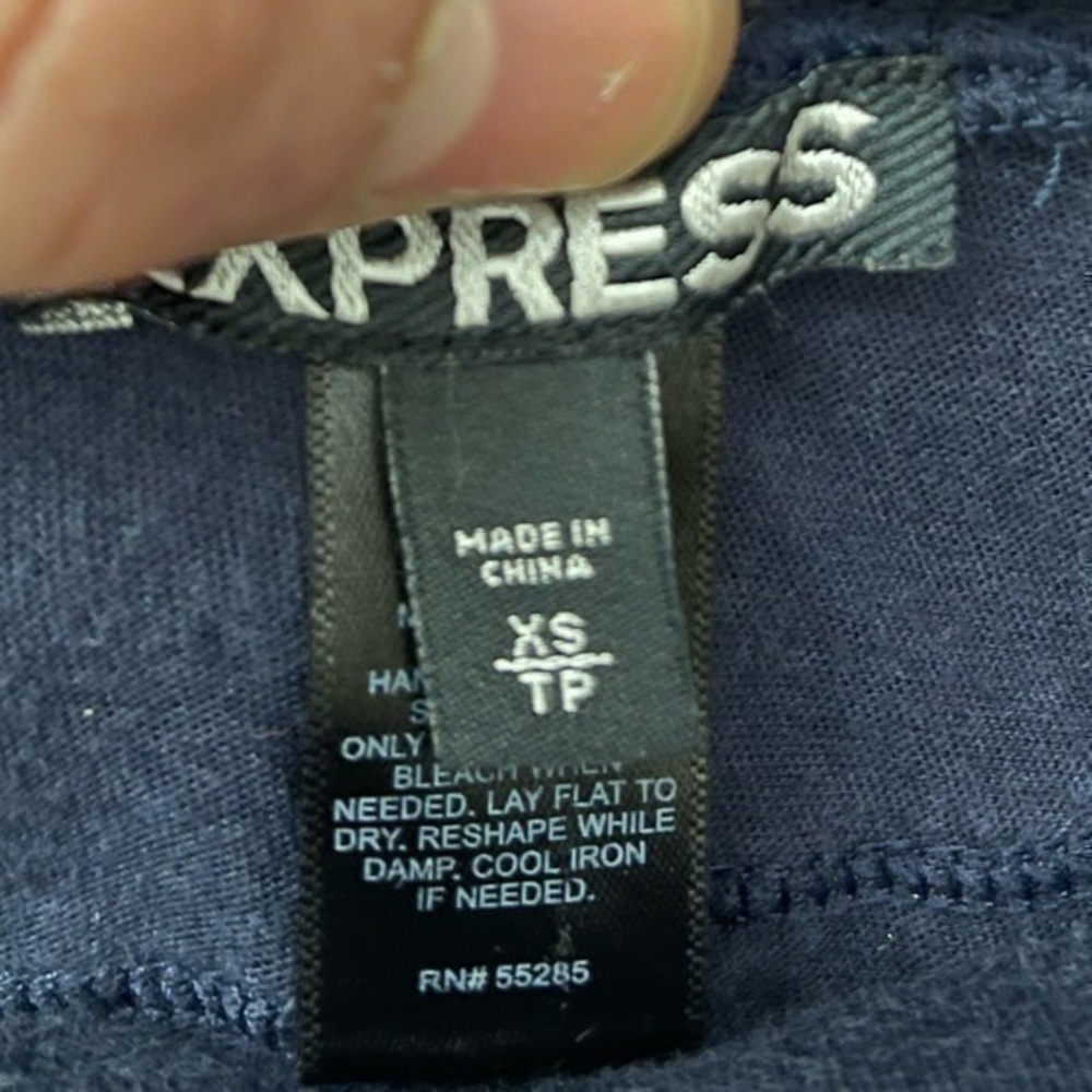 Express Cotton Shorts - Picture 3 of 3
